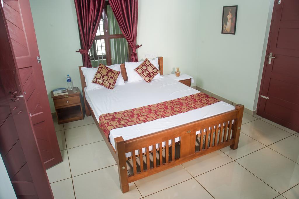 Kochi Lake County Heritage Home מראה חיצוני תמונה
